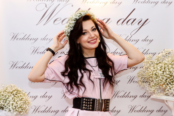 АнтонЭлла смотреть подробнее АнтонЭлла