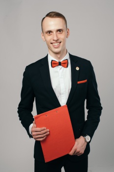 Ведущий на Свадьбу Спб