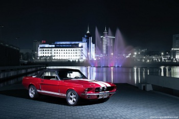 V8Rent - эксклюзивные американские ретро автомобили