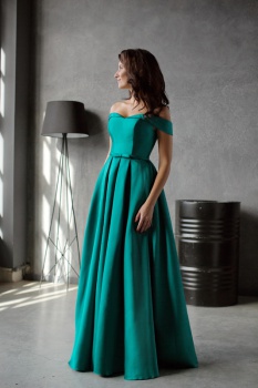 В белом смотреть подробнее В белом