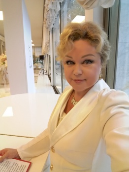 Свадебный регистратор Римма Чистякова