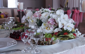 Банкетный зал Гостиная смотреть подробнее Банкетный зал Гостиная