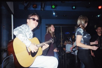 Гитарист Алексей Ладыгин