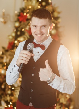 Просто хороший ведущий - Федор Пиковой смотреть подробнее Просто хороший ведущий - Федор Пиковой