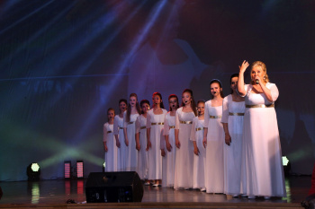 Вокальная студия Елены Щедриной смотреть подробнее Вокальная студия Елены Щедриной