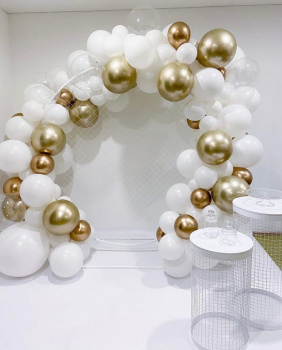 Улица шаров