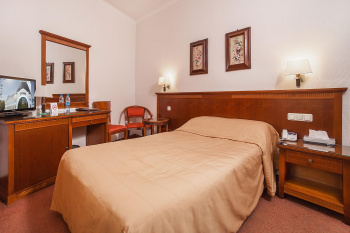 Бутик-отель "Арт-отель" смотреть подробнее Бутик-отель "Арт-отель"