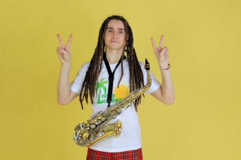 Певец на праздник Дмитрий Десятников