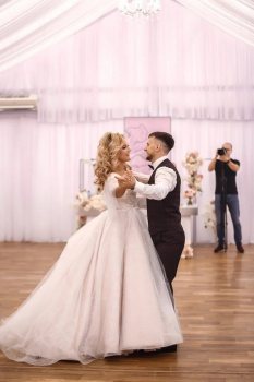 Хореограф Алёна Сибгатуллина смотреть подробнее Хореограф Алёна Сибгатуллина