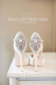 Свадебные туфли Badgley Mischka