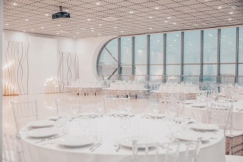 Белый зал «Главный»