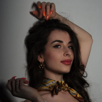 White Nails смотреть подробнее White Nails