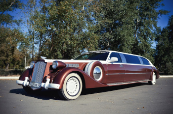 Лимузин Predator Coach Builders в Оренбурге