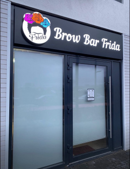 Frida brow bar