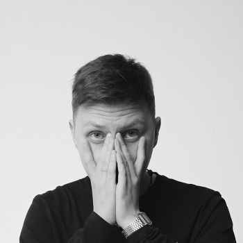 Фокусник, артист Иван Банников