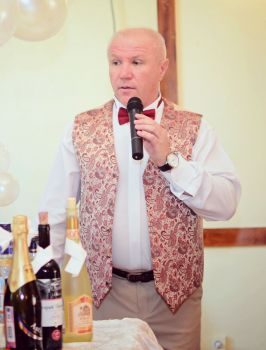 Ведущий Николай Макаревич смотреть подробнее Ведущий Николай Макаревич