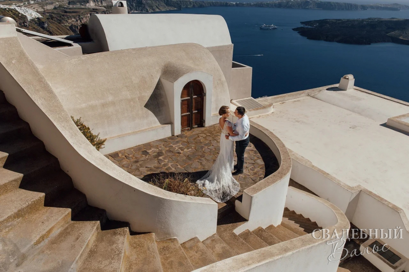 Трогательная свадьба Алексея и Анастасии на острове Санторини в Греции