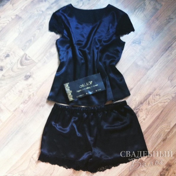 Комбинации,пижамки,халатики