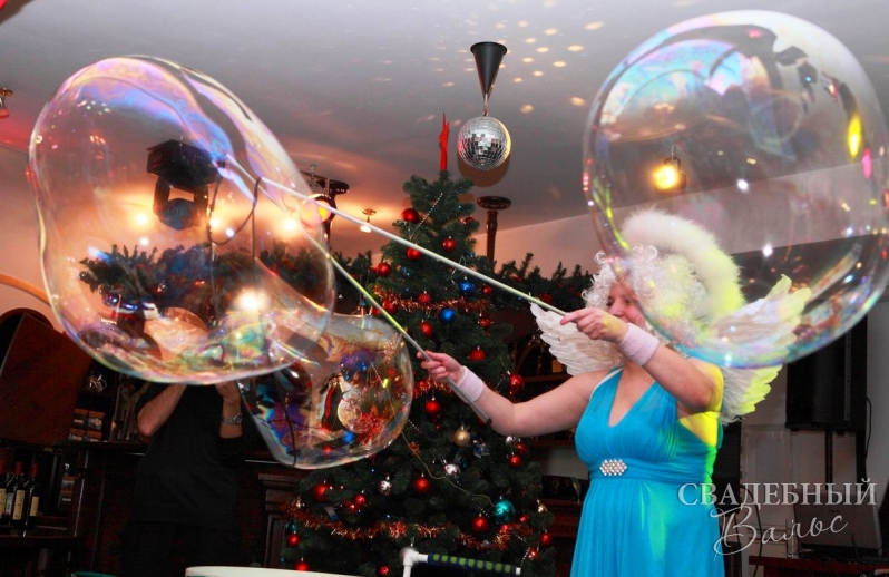 Шоу гигантских мыльных пузырей от Елены Журавлевой 89049875583