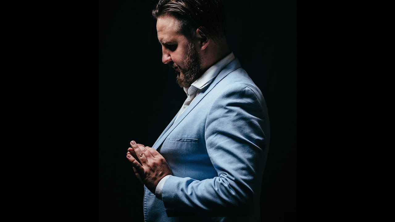 Ведущий на свадьбу в Крыму